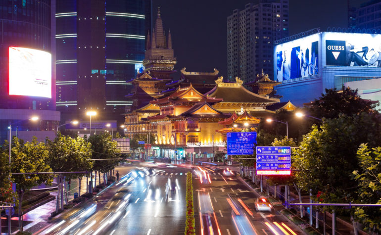 Omnis iste natus error sit voluptatem accusantium doloremque